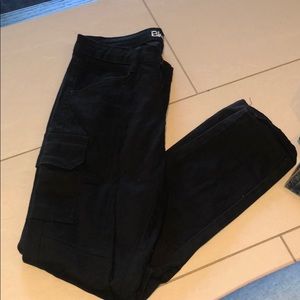 ✨2/15✨ Low Rose Skinny Pants